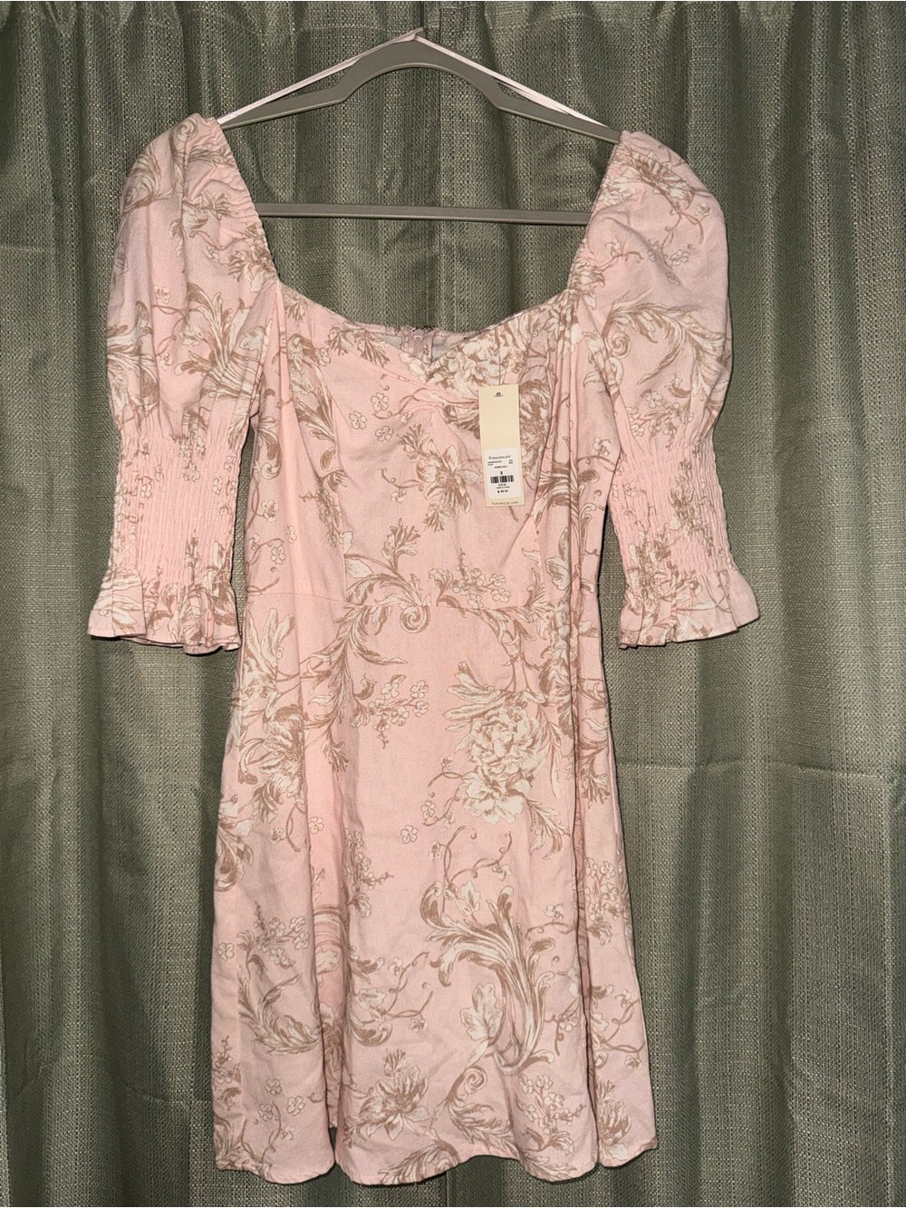 NWT Francescas Women's Pink Floral Puff-Sleeve Dress